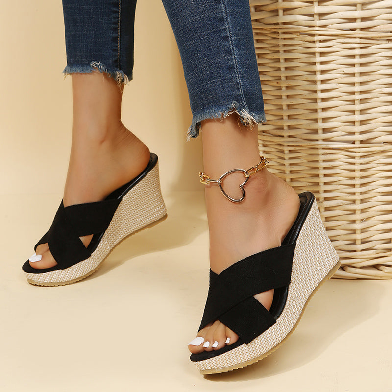 Valeria - Relaxed Wedge Sandals