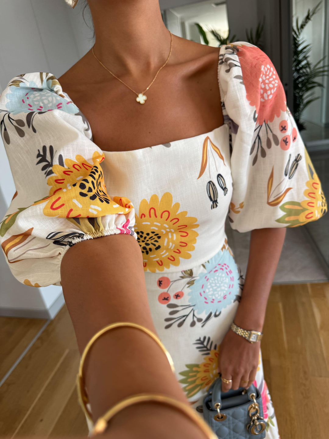 Abbby – Floral Puff Sleeve Midi Dress